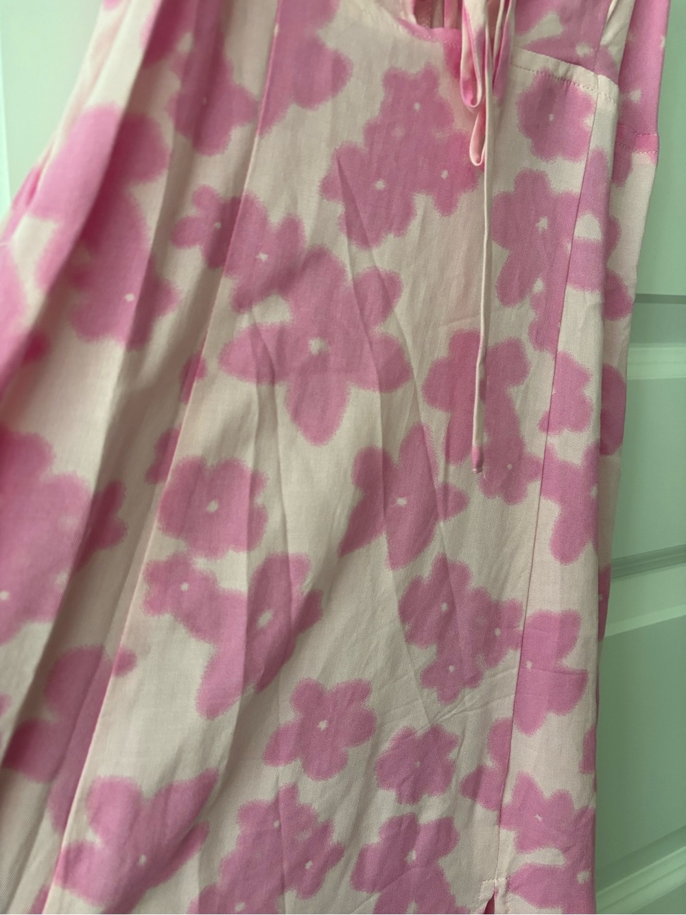 60’s Halloween Costume - Wild Fable Pink Floral 60’s Dress XS - Picture 5 of 6
